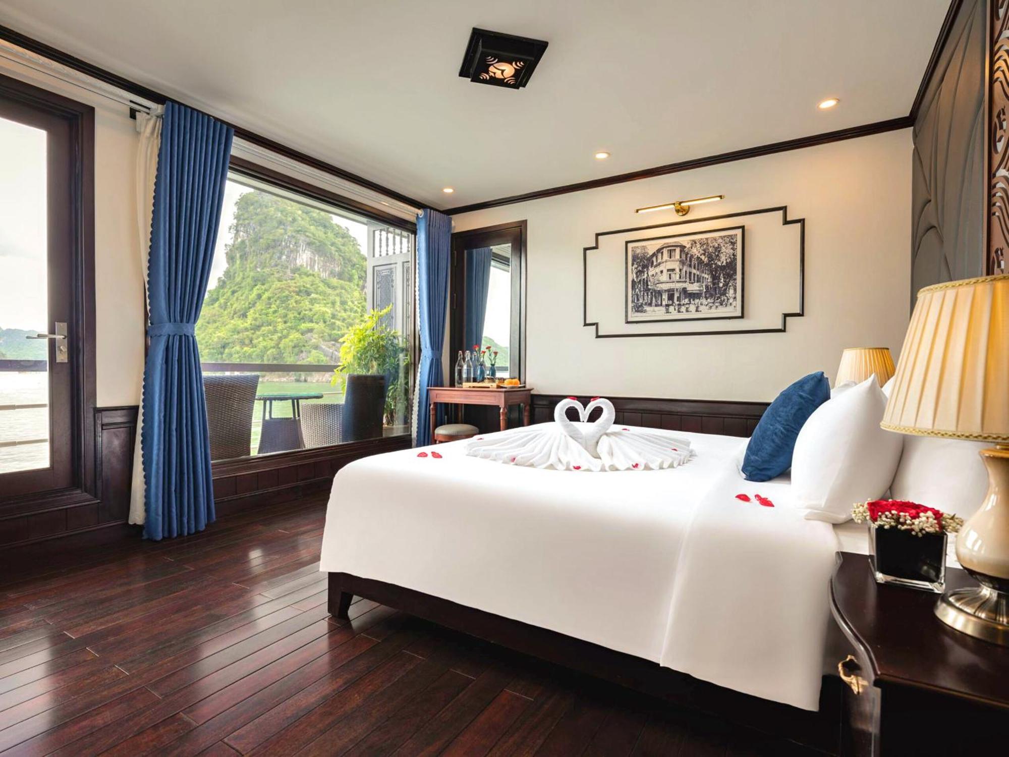 Le Journey Elegance Cruise Hotel Ha Long Buitenkant foto